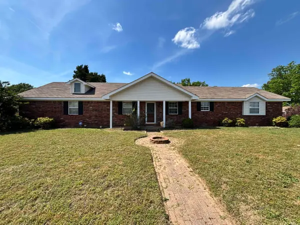 1 Danbury Lane, Jacksonville, AR 72076