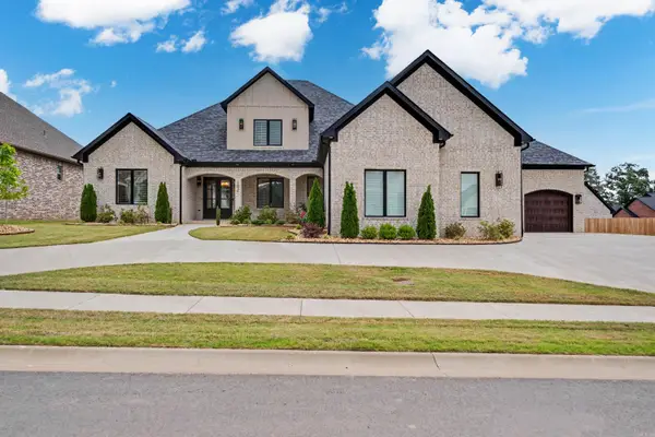 1630 Dolphin Drive, Conway, AR 72034