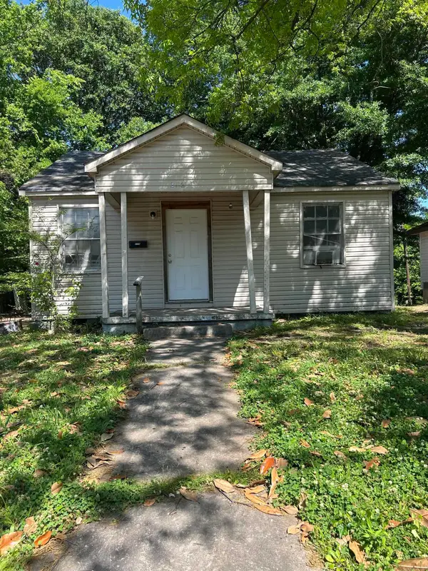 2116 N Magnolia Streets, North Little Rock, AR 72114