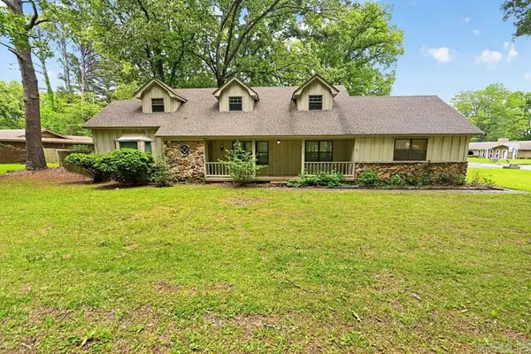 2706 Northeastern Avenue, Jacksonville, AR 72076