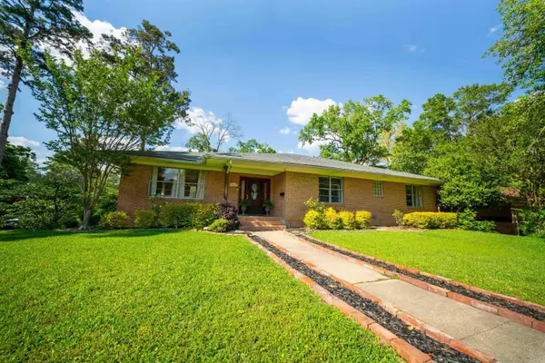 1612 W Cedar St, El Dorado, AR 71730