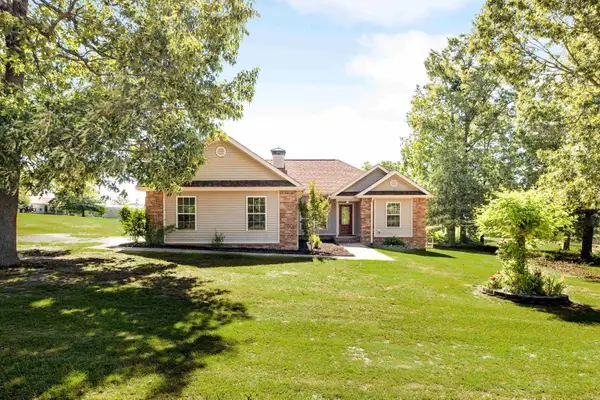 5315 Dew Trail, Bauxite, AR 72011