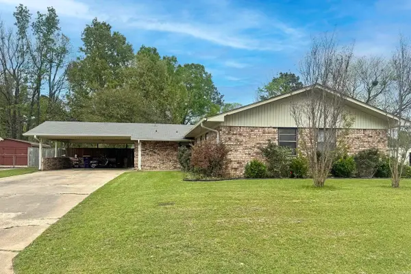 1550 Leona Drive, Ashdown, AR 71822