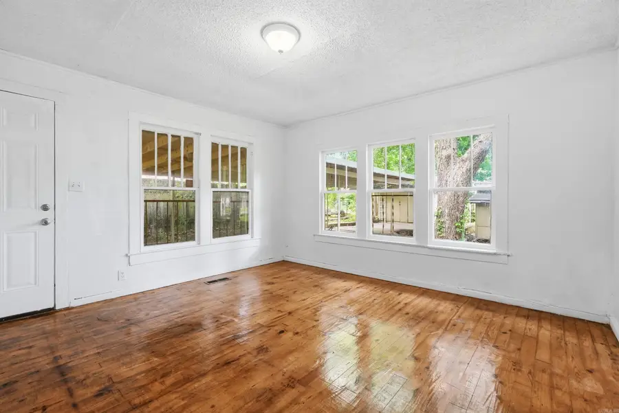 4204 W 23rd St, Little Rock, AR 72204 - #3