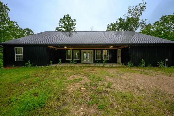 178 Paw Paw Ridge Road, Hardy, AR 72542