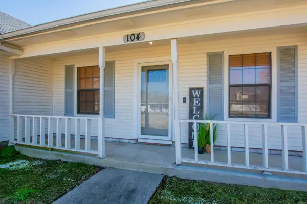 104 Dale Drive, Jacksonville, AR 72076