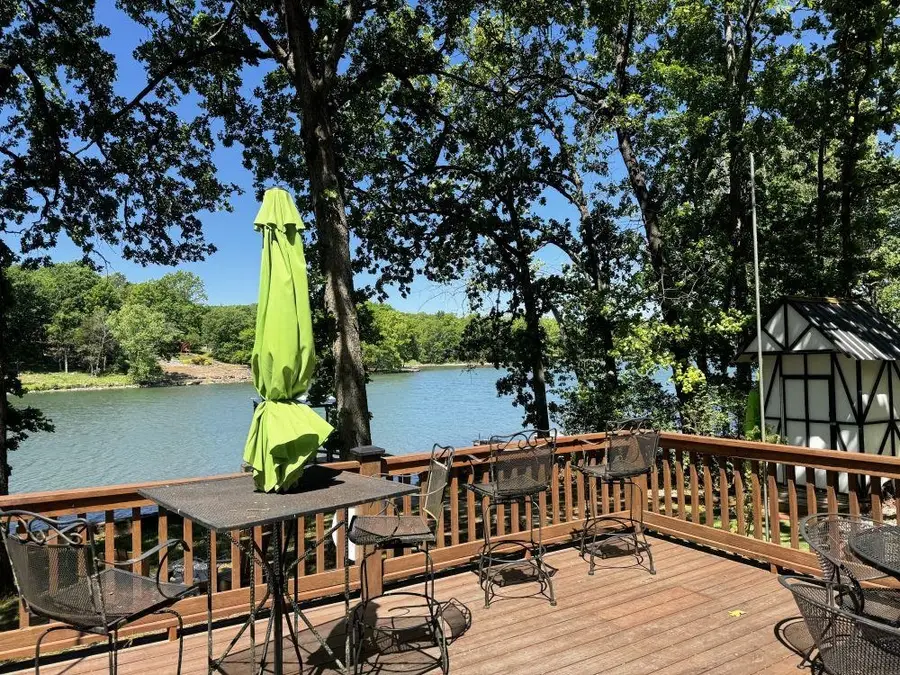 236 E Lakeshore Drive, Cherokee Village, AR 72525 - #2