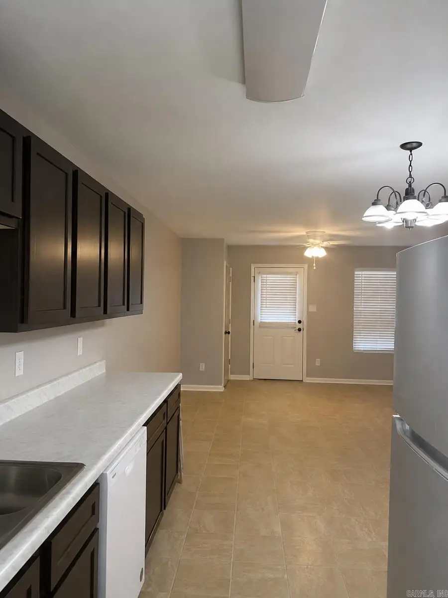 1033 Gina Circle Unit A-b, Jacksonville, AR 72076 - #2