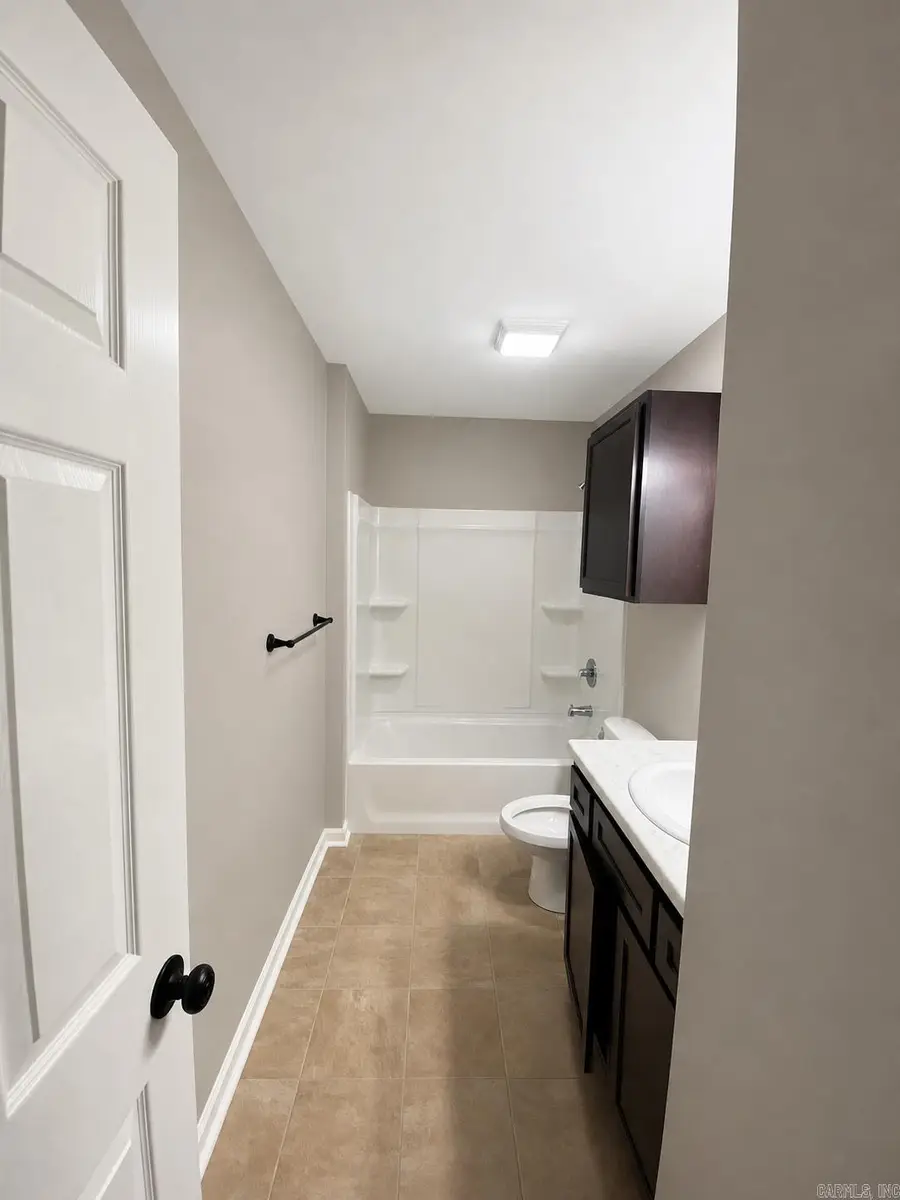 1033 Gina Circle Unit A-b, Jacksonville, AR 72076 - #3