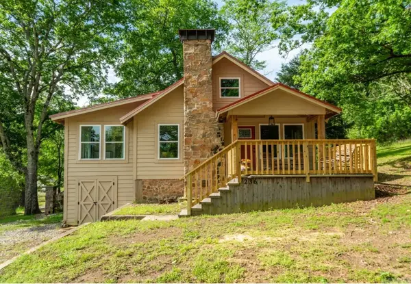 236 Sharon Terrace, Hot Springs, AR 71913