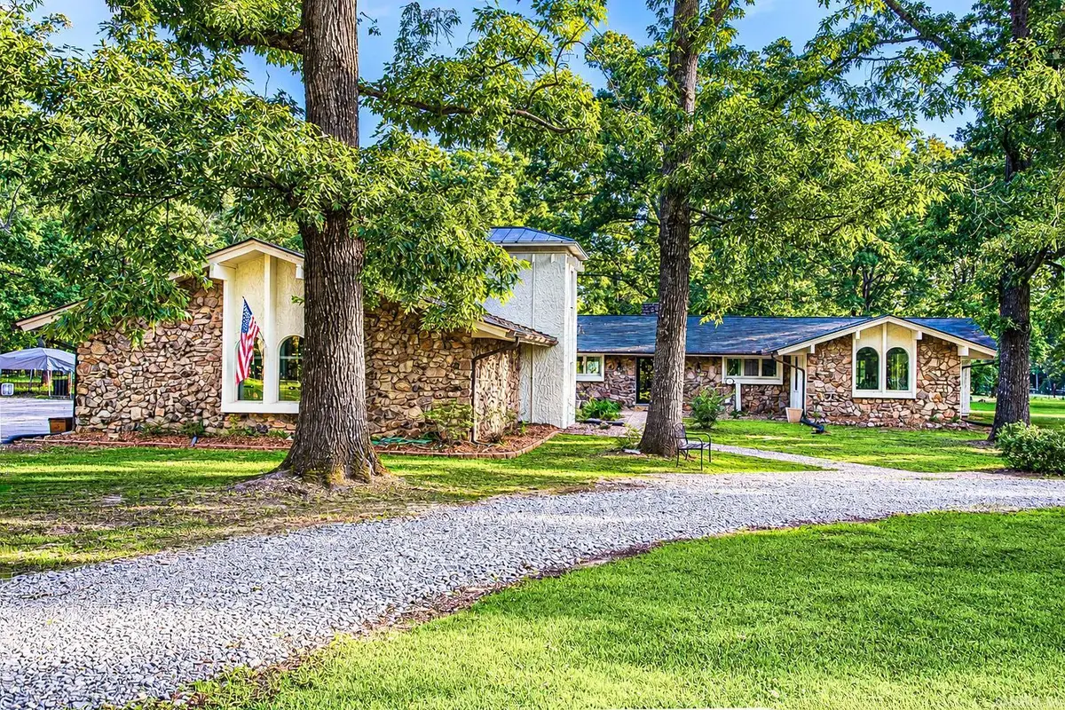 2201 River Road, Redfield, AR 72132 - #1