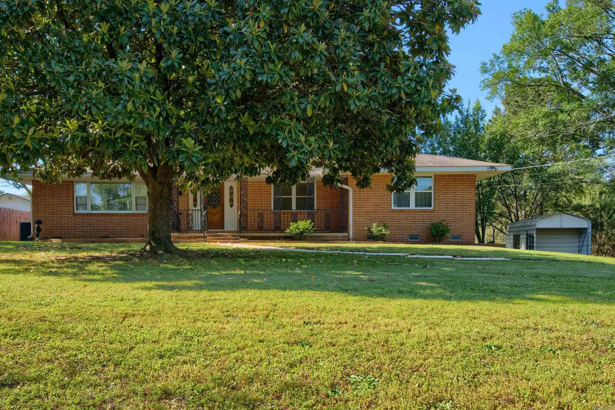 208 Indian Hills Street, Hot Springs, AR 71913 - #1