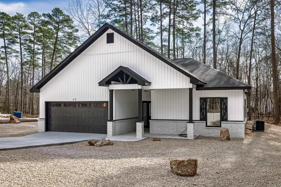 42 Tomelloso Way, Hot Springs Village, AR 71909 - #2