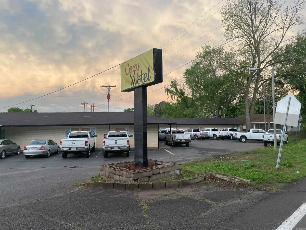 424 Highway 65 B, Clinton, AR 72031 - #1