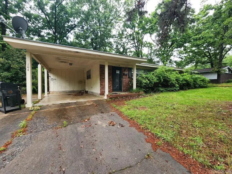 104 Hiawatha Drive, Little Rock, AR 72205 - #2