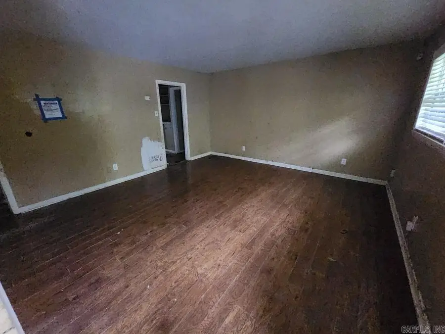 104 Hiawatha Drive, Little Rock, AR 72205 - #3