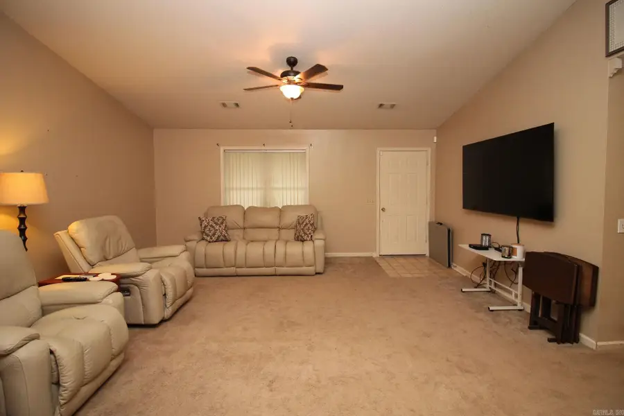 1201 Daniel Dr., Paragould, AR 72450 - #2