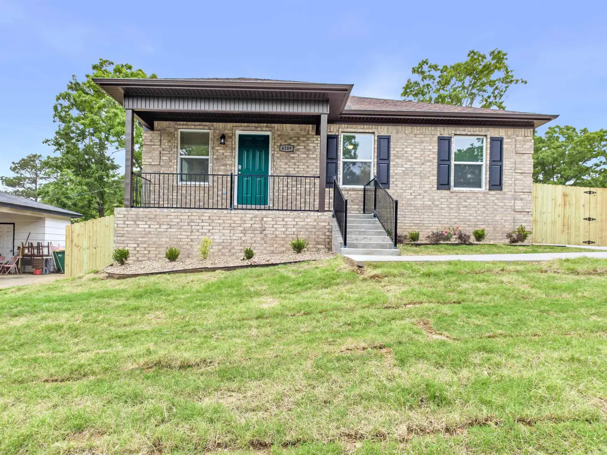 6109 Whitby Rd., North Little Rock, AR 72118 - #1