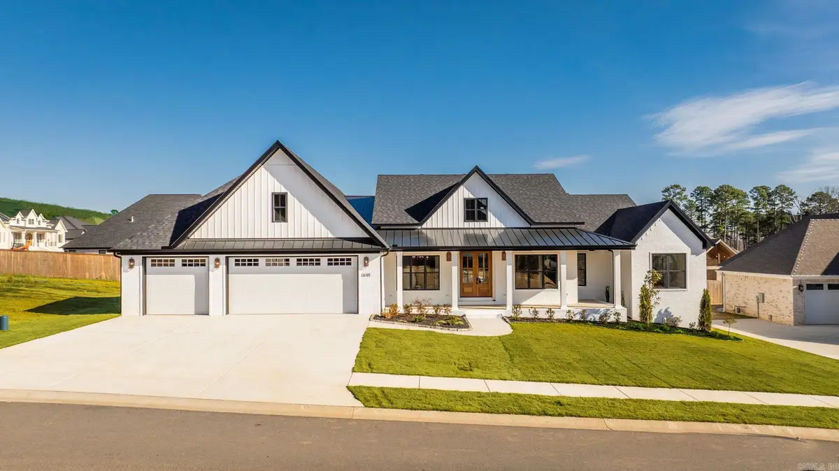 1670 Dolphin Dr, Conway, AR 72034 - #1