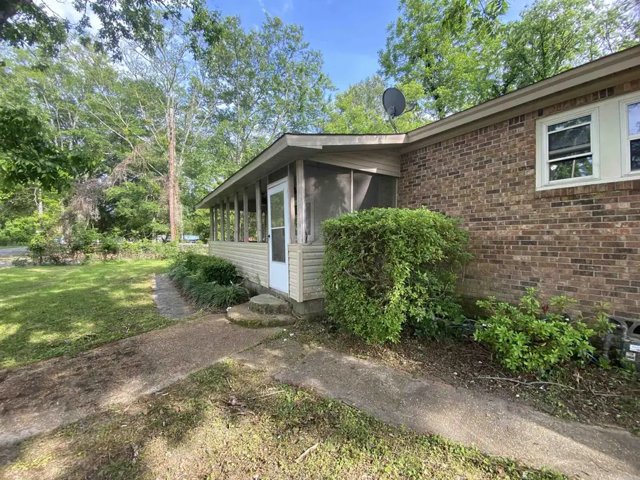 164 E Main Street, Calion, AR 71724 - #2
