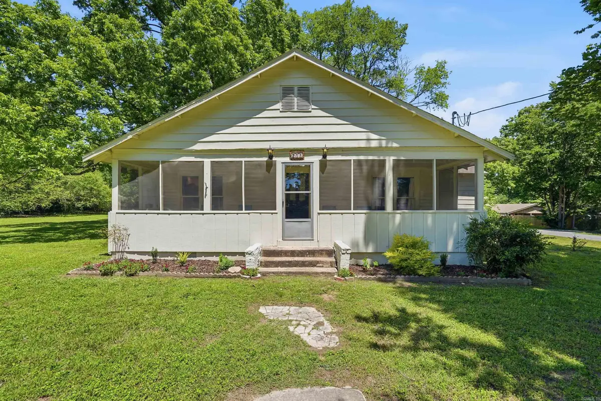 211 NE Third Street, Bryant, AR 72022 - #1