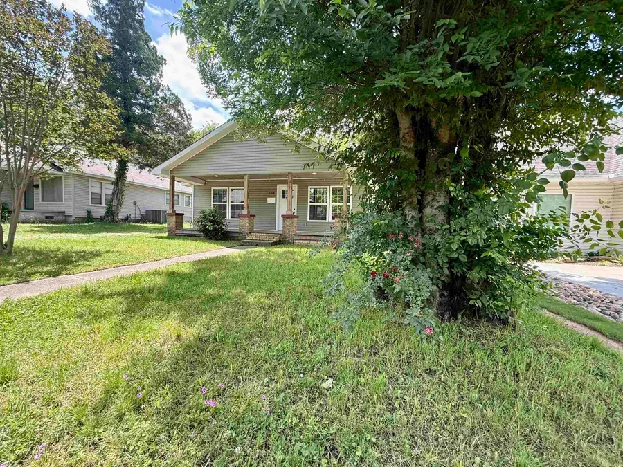 708 W Ashley St, Benton, AR 72015 - #2