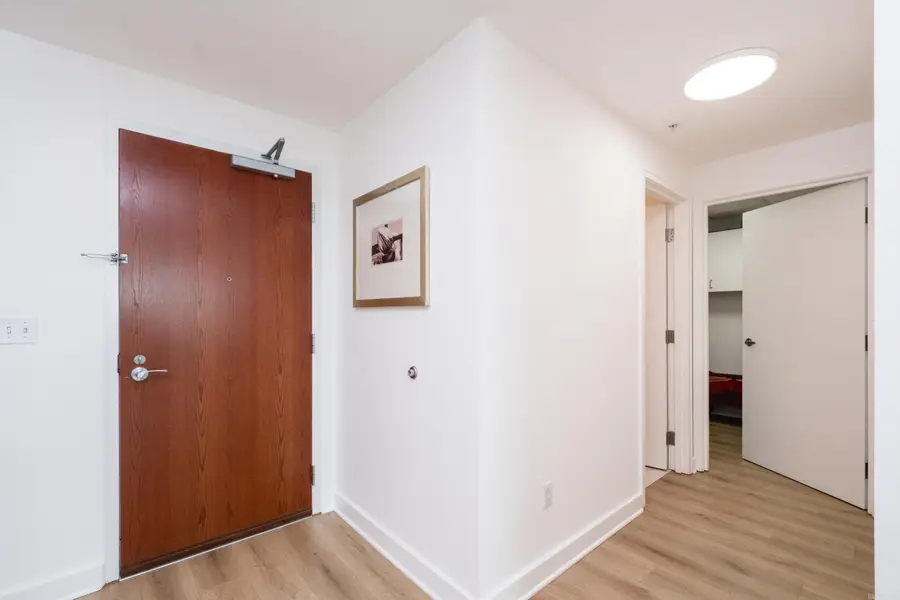 521 President Clinton #1202 Avenue #1202, Little Rock, AR 72201 - #2