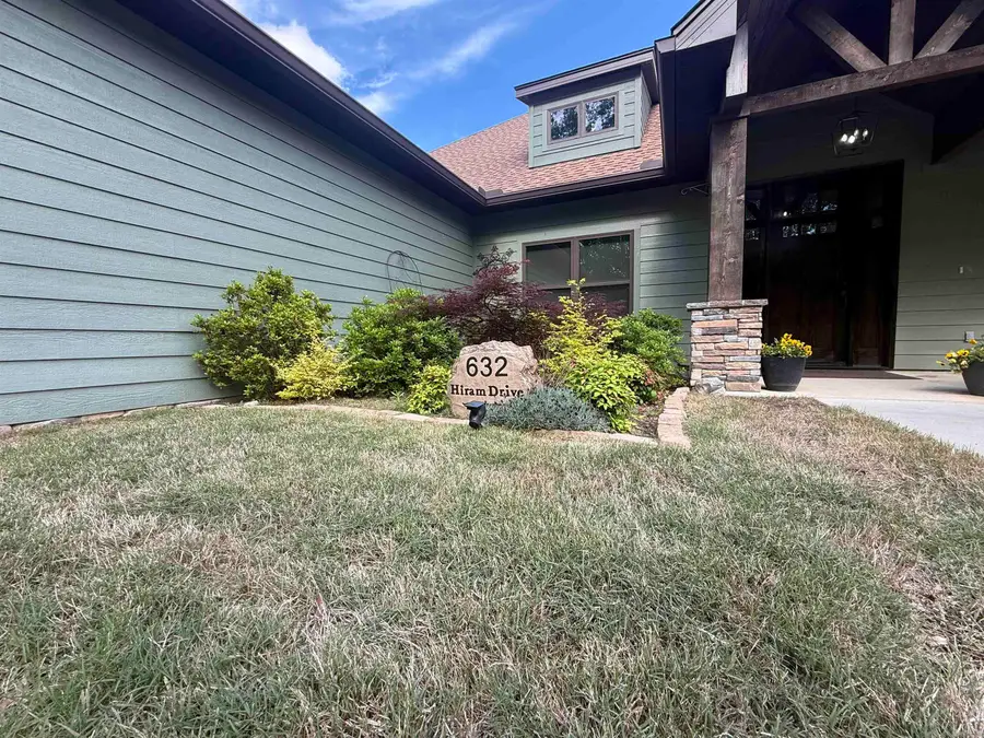 Address Withheld By Seller, Bauxite, AR 72011 - #3