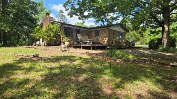504 W Glazy Peau, Hot Springs, AR 71909