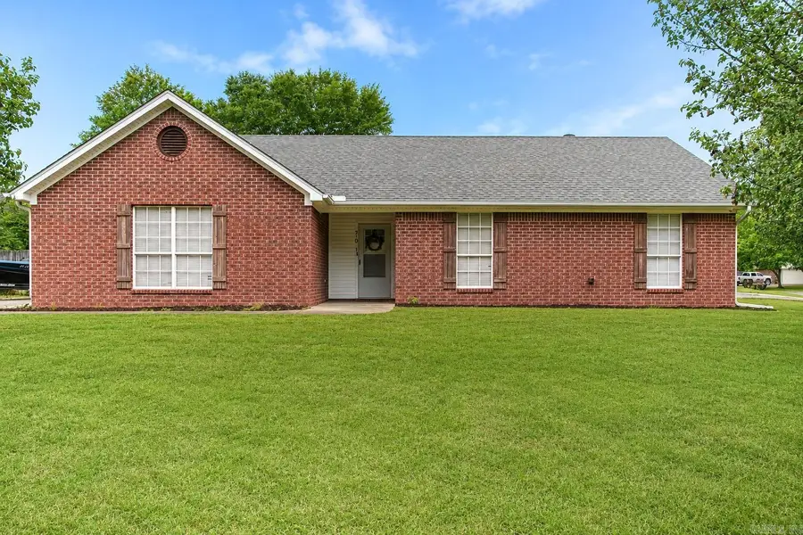 701 Honeysuckle Hills Court, Redfield, AR 72132 - #2