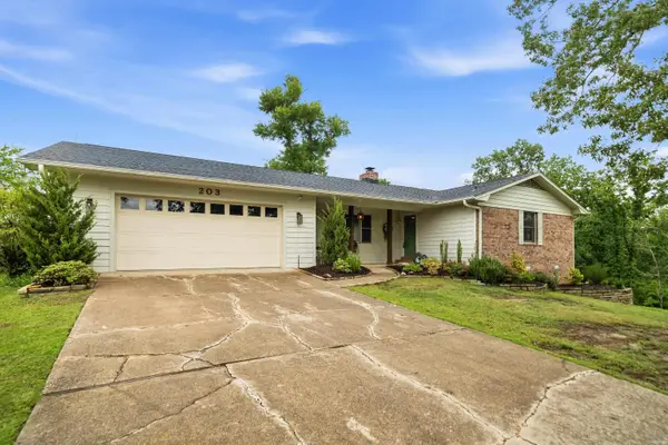 203 Chase Place, Hot Springs, AR 71901
