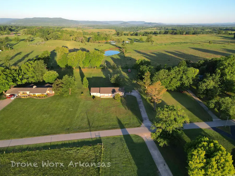 209 Westwood Drive, Marshall, AR 72650 - #3
