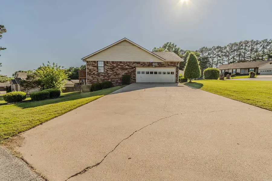 1720 Georgetown Circle, Paragould, AR 72450 - #3