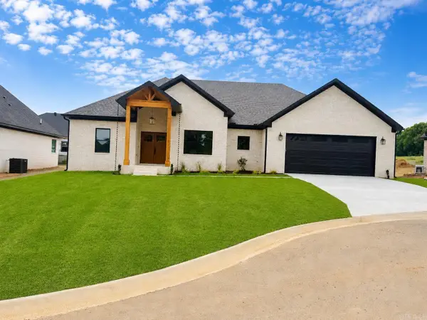 20 Albion Ct., Cabot, AR 72023