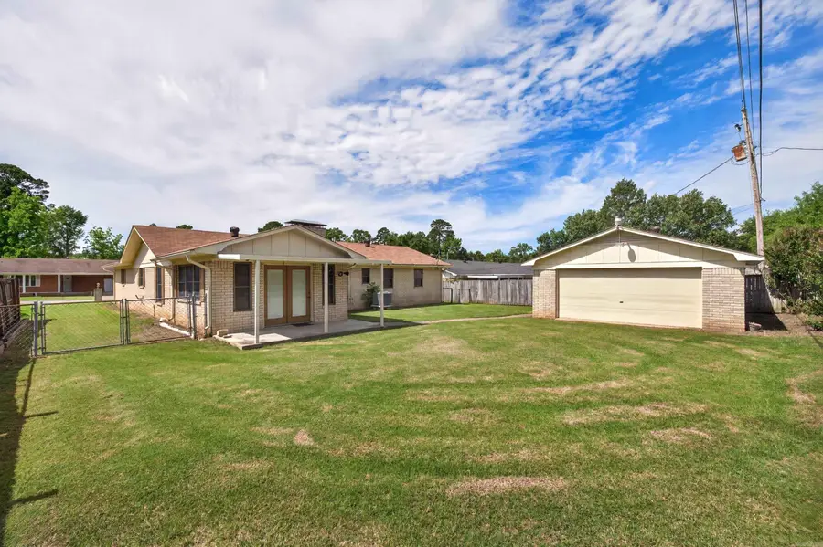 1338 Glenmere Cir Circle, Malvern, AR 72104 - #2