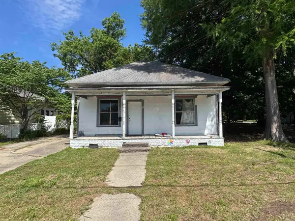 1303 S Buerkle Street, Stuttgart, AR 72160
