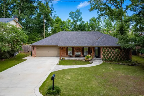 1104 Kings Mountain Drive, Little Rock, AR 72211