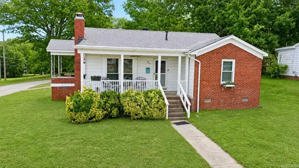 923 Denton Street, Benton, AR 72015