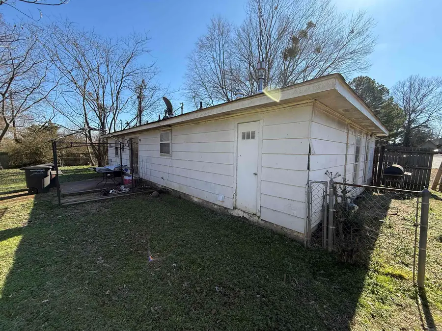 200 Wright Cv, Jacksonville, AR 72076 - #2
