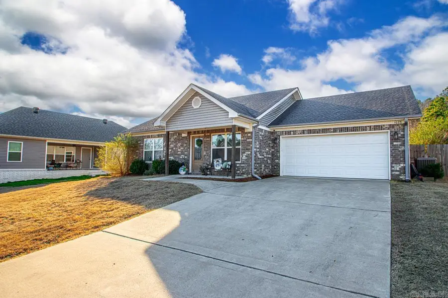 1025 Heritage Way, Benton, AR 72019 - #2