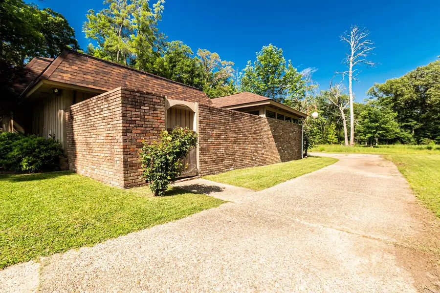 166 Glenridge Pkwy, El Dorado, AR 71730 - #2