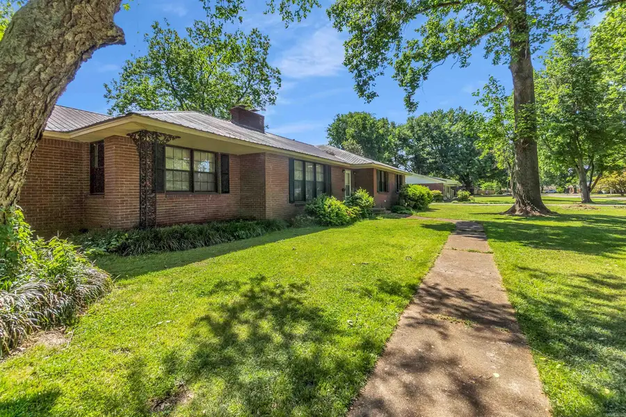 127 East Drive, Osceola, AR 72370 - #2