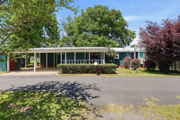 14 Brown Street, Conway, AR 72032
