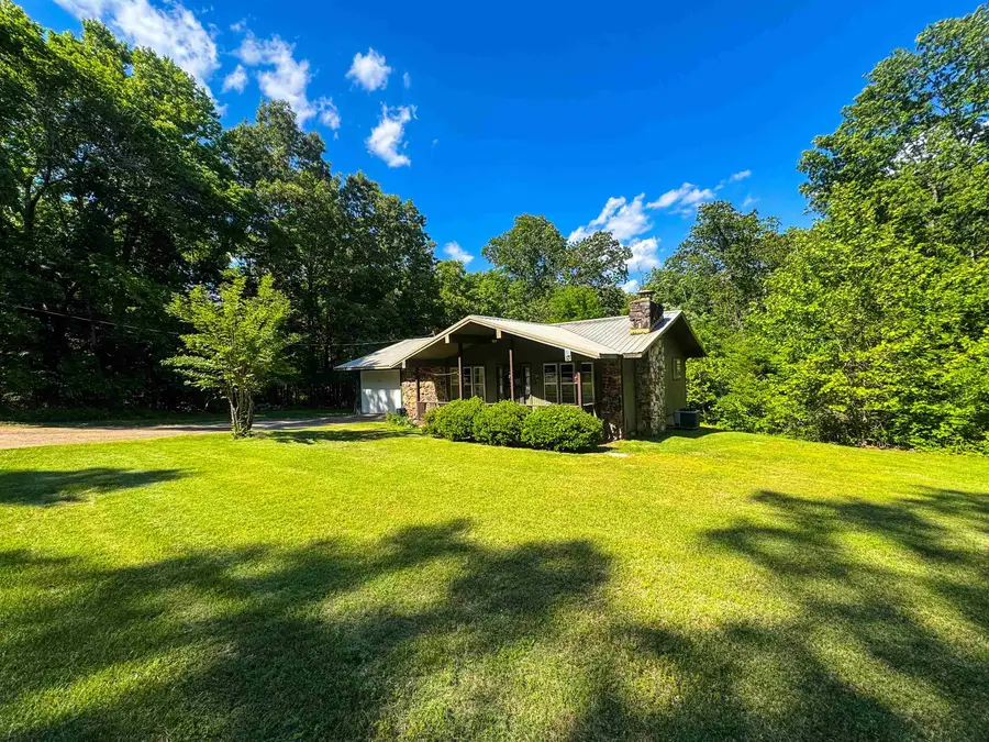 13 Iowa Drive, Cherokee Village, AR 72529 - #2