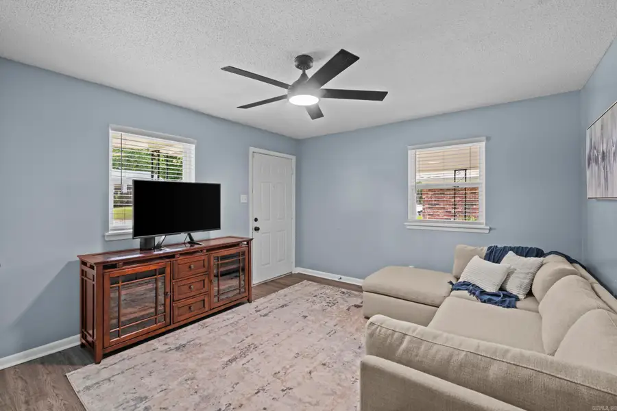 9212 Cynthia Drive, Little Rock, AR 72205 - #3