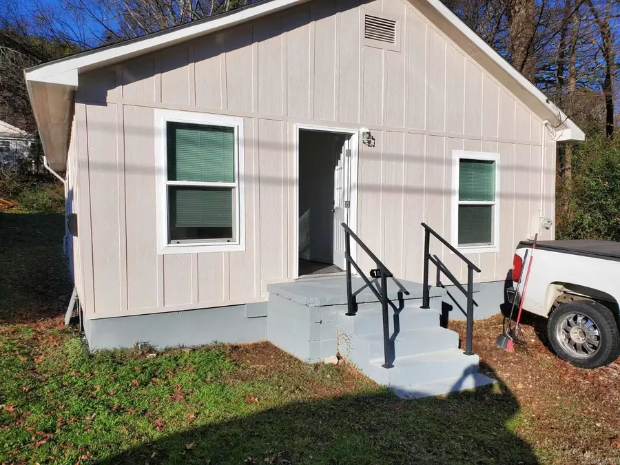 1818 & 1820 Hobson Avenue, Hot Springs, AR 71913 - #2