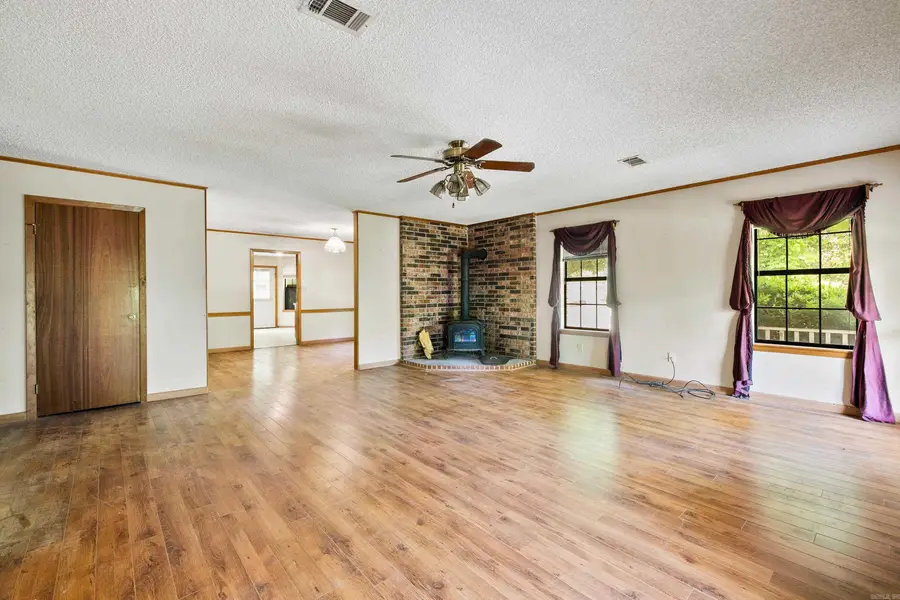 4999 Brooke Cove, Benton, AR 72019 - #3