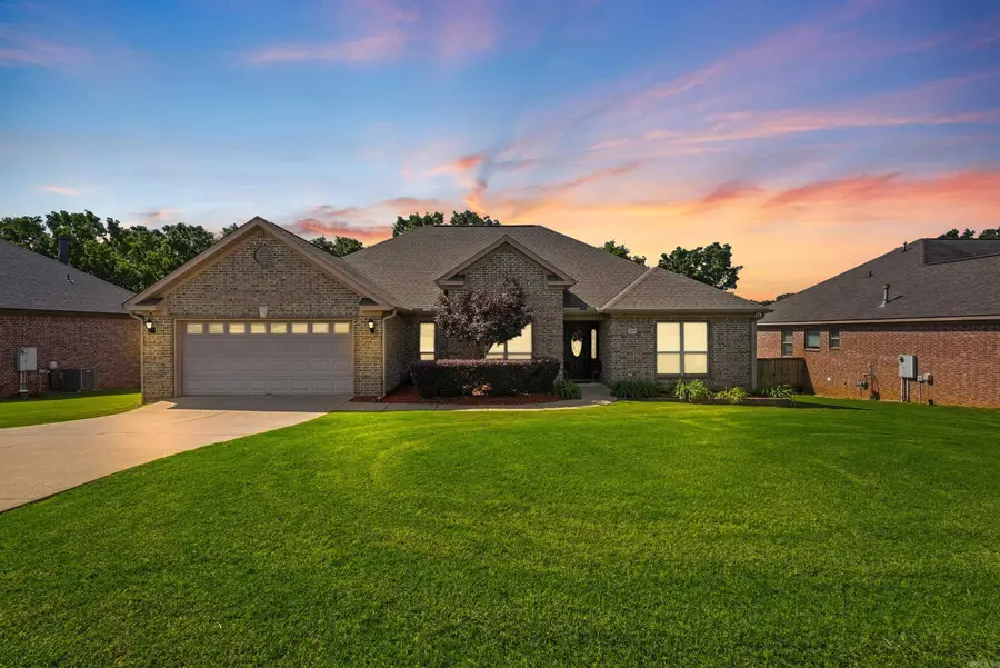 209 Pumice Dr., Sherwood, AR 72120 - #2