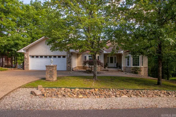 10 Dominar Place, Hot Springs Village, AR 71909