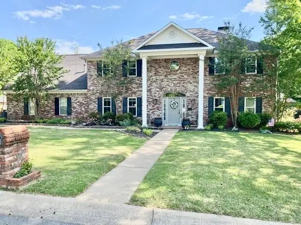 11 Riverwood Place, Maumelle, AR 72113